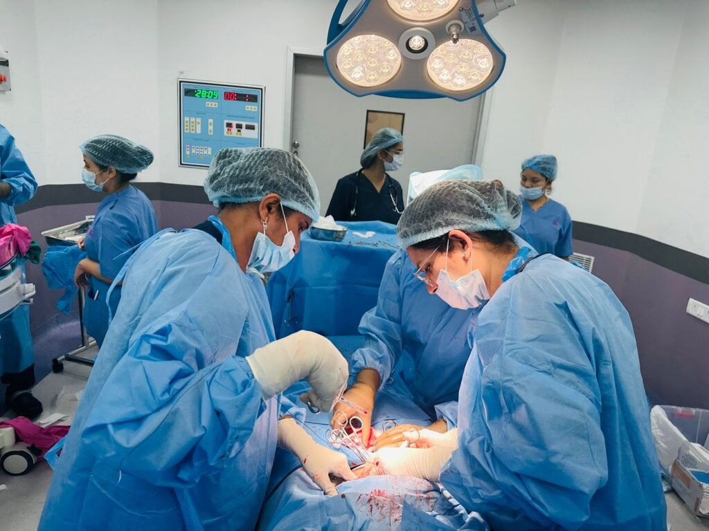 gynaecologist near Dwarka